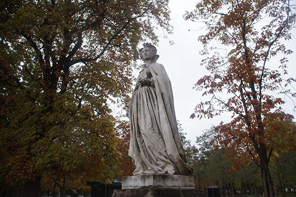 盧森堡公園雕像