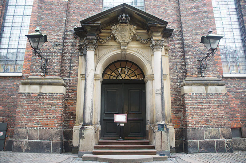 救主堂的教堂大門。