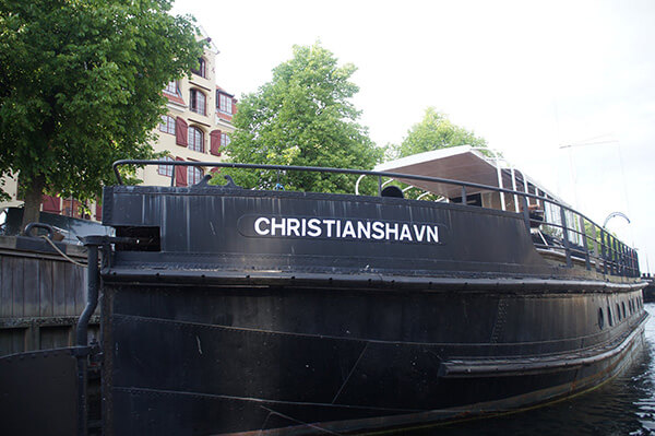 Christiania 黑色大船