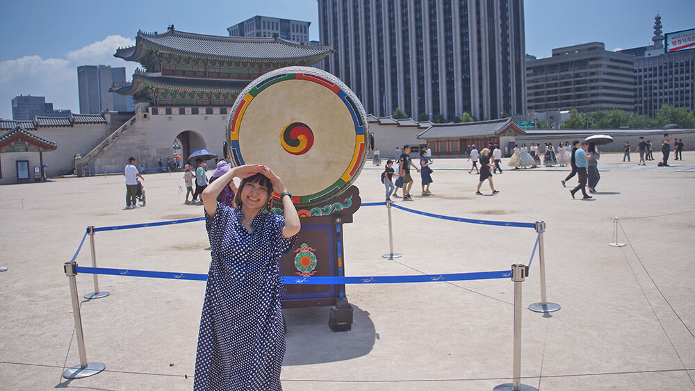 景福宮售票廣場，韓式傳統大鼓。
