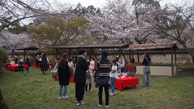 醍醐寺，雨月茶屋，野餐區。